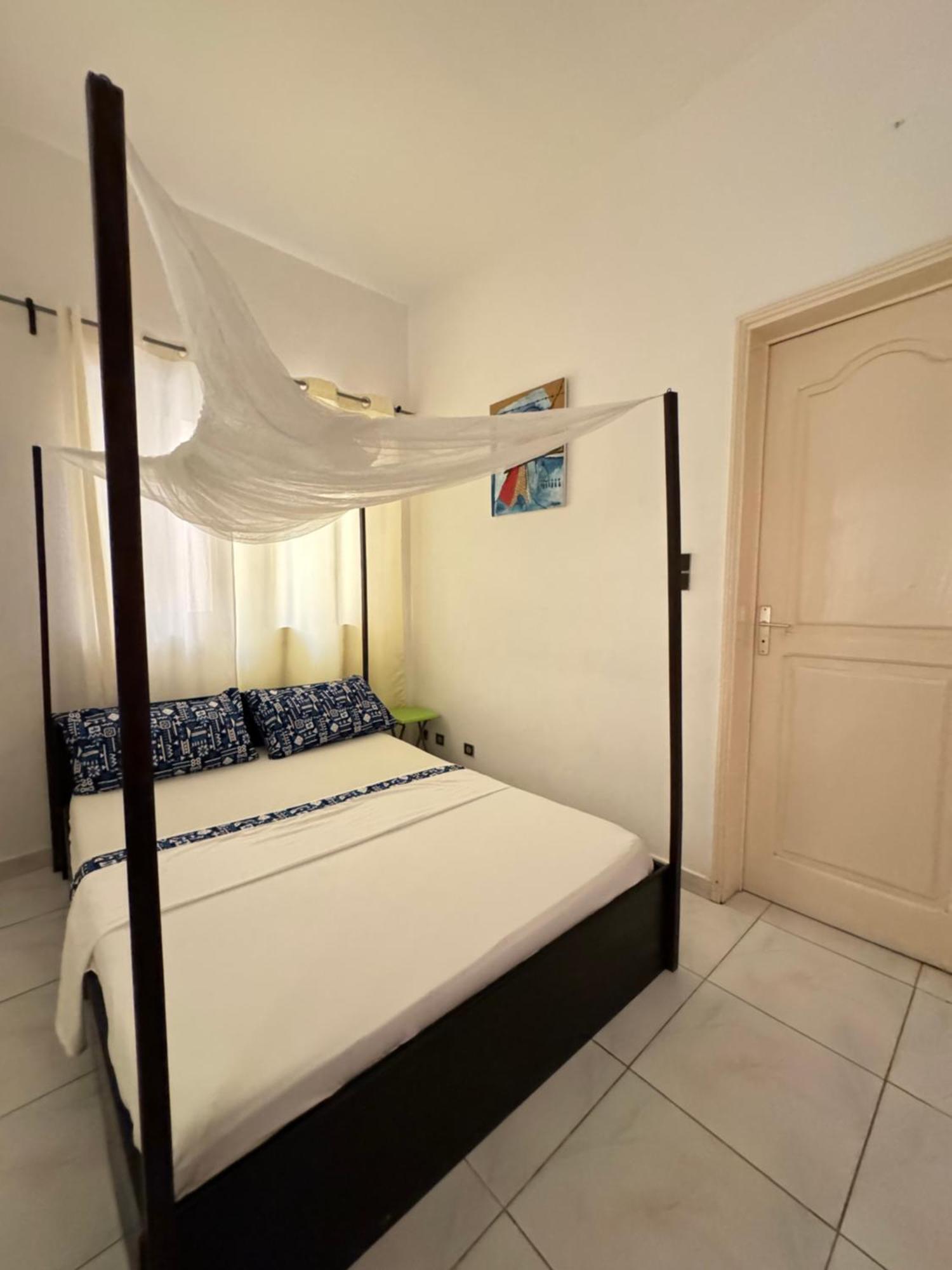 Guesthouse Cocotiers Cotonou Eksteriør bilde